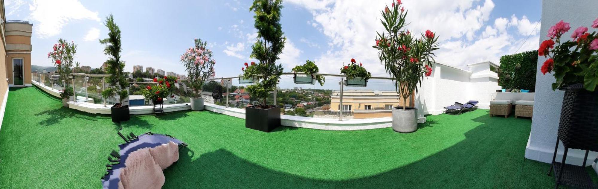 Penthouse View Aeroport Iasi Apartment Екстериор снимка